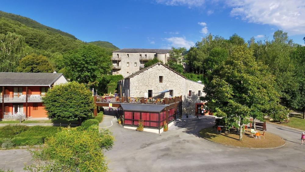 Vvf Sud Aveyron Hotel Brusque Luaran gambar