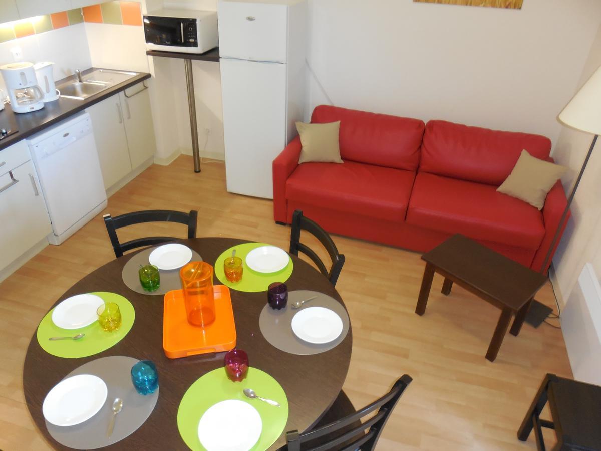 Vvf Sud Aveyron Hotel Brusque Luaran gambar