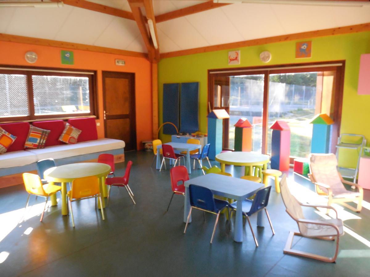 Vvf Sud Aveyron Hotel Brusque Luaran gambar