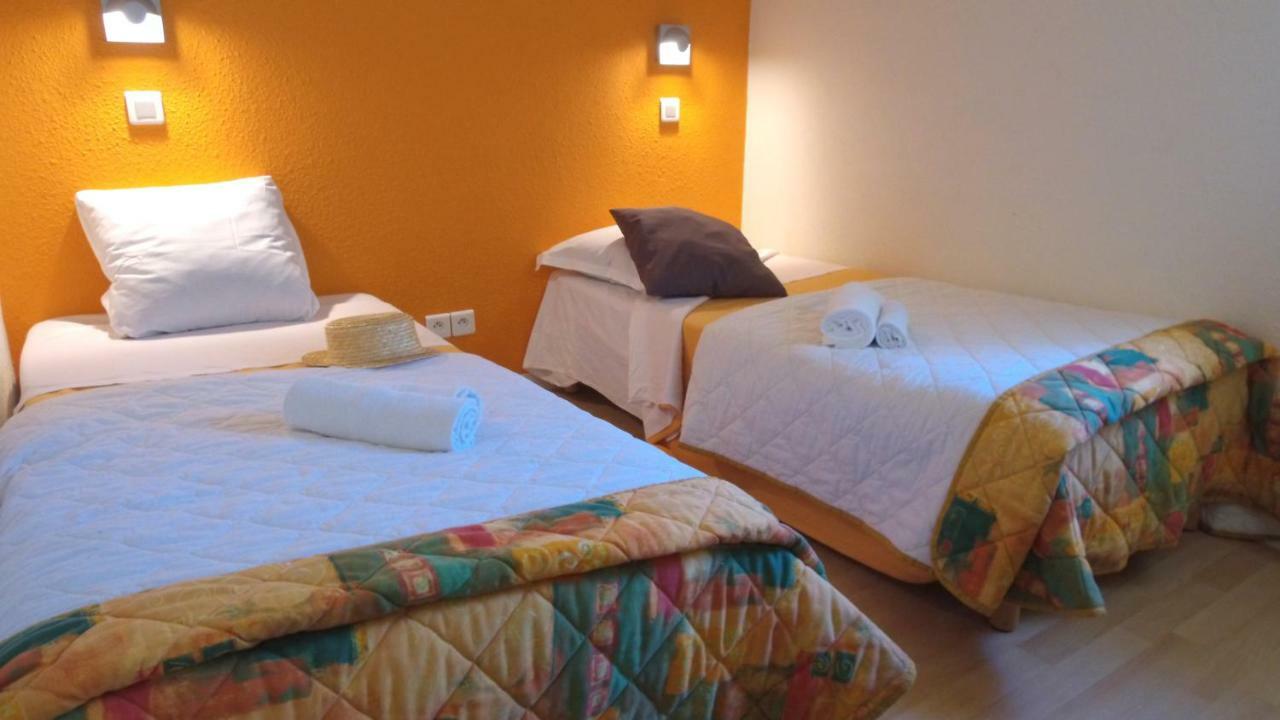 Vvf Sud Aveyron Hotel Brusque Luaran gambar